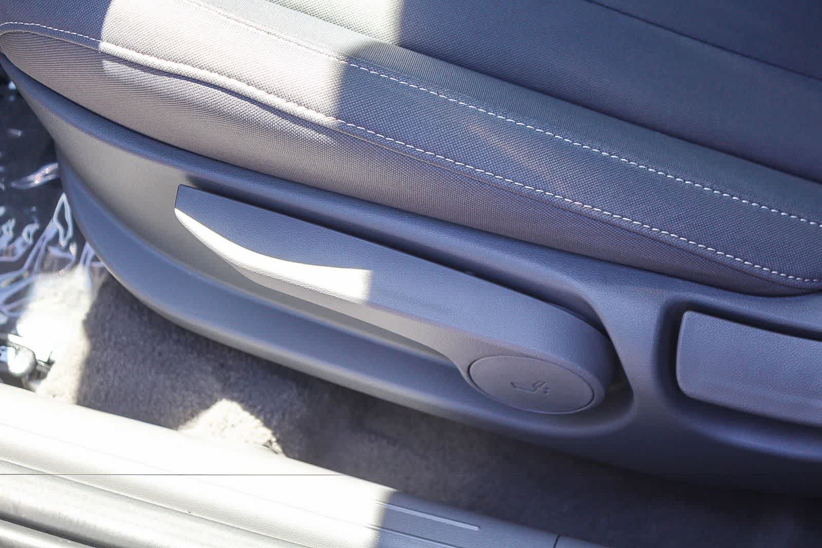 Certified 2026 Hyundai Elantra Sport FWD image 27