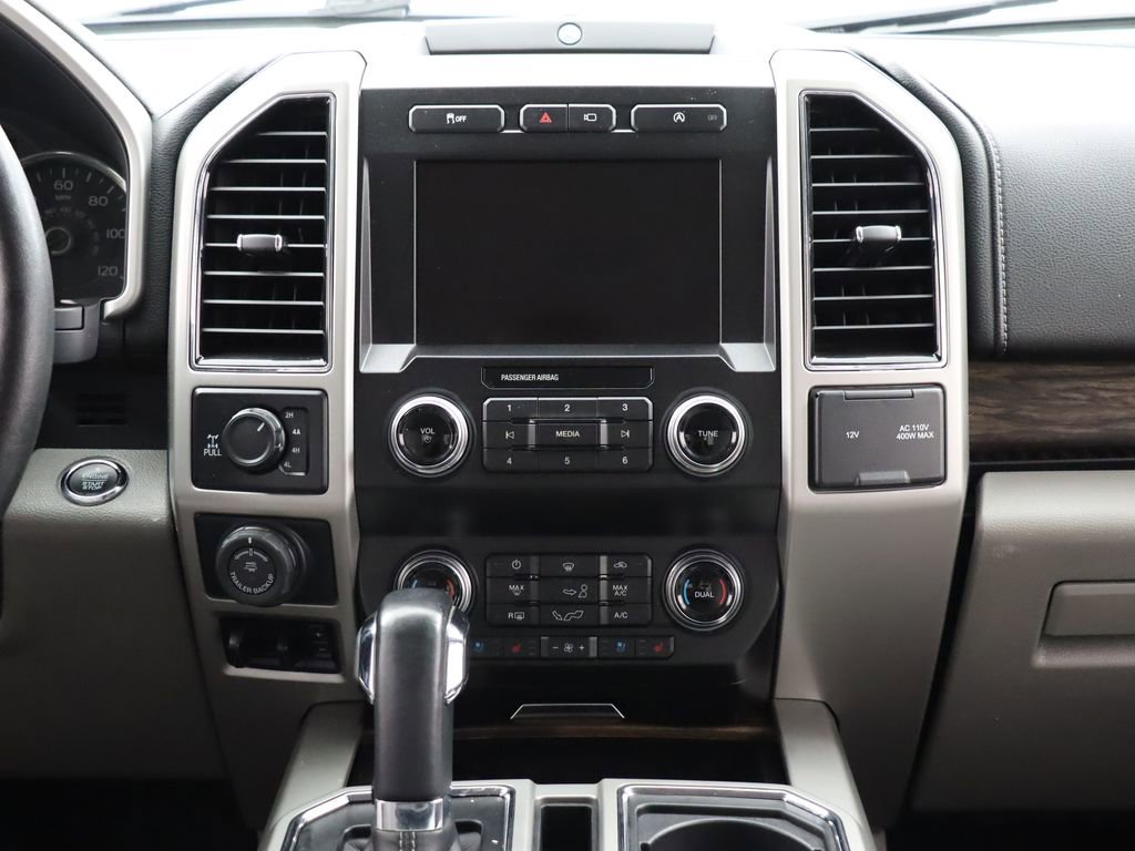 Used 2020 Ford F150 Lariat w/ Equipment Group 502A Luxury AWD/4WD image 25
