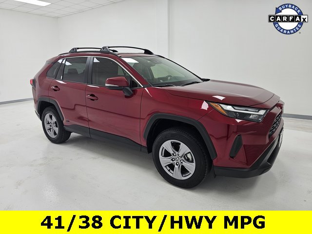 Used 2025 Toyota RAV4 XLE Premium image 1