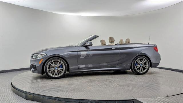 Used 2015 BMW M235i Convertible w/ Premium Package RWD image 3