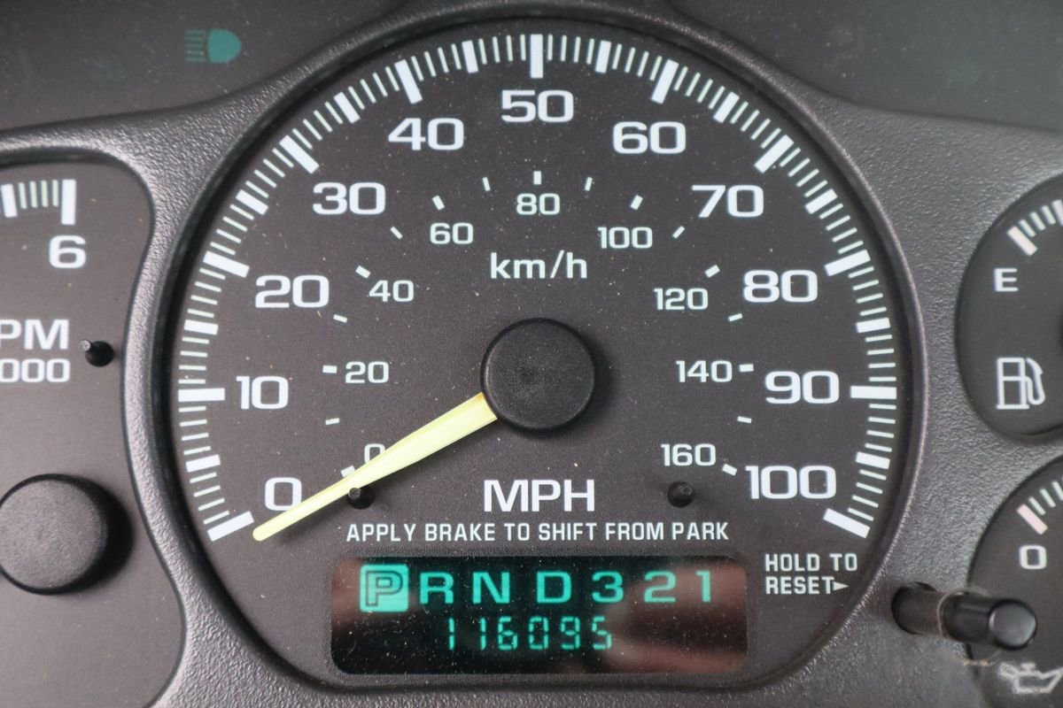 Used 1999 Chevrolet Silverado 1500 LS w/ Firm Ride Suspension Pkg image 35