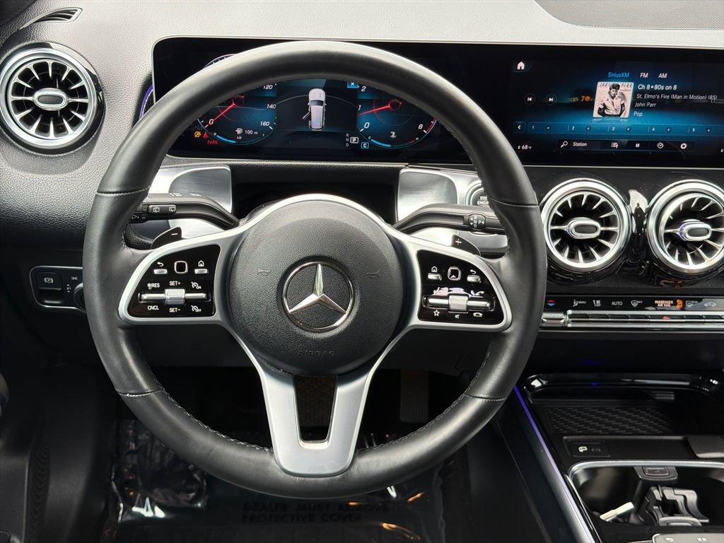 Used 2021 Mercedes-Benz GLB 250 4MATIC w/ Premium Package image 24
