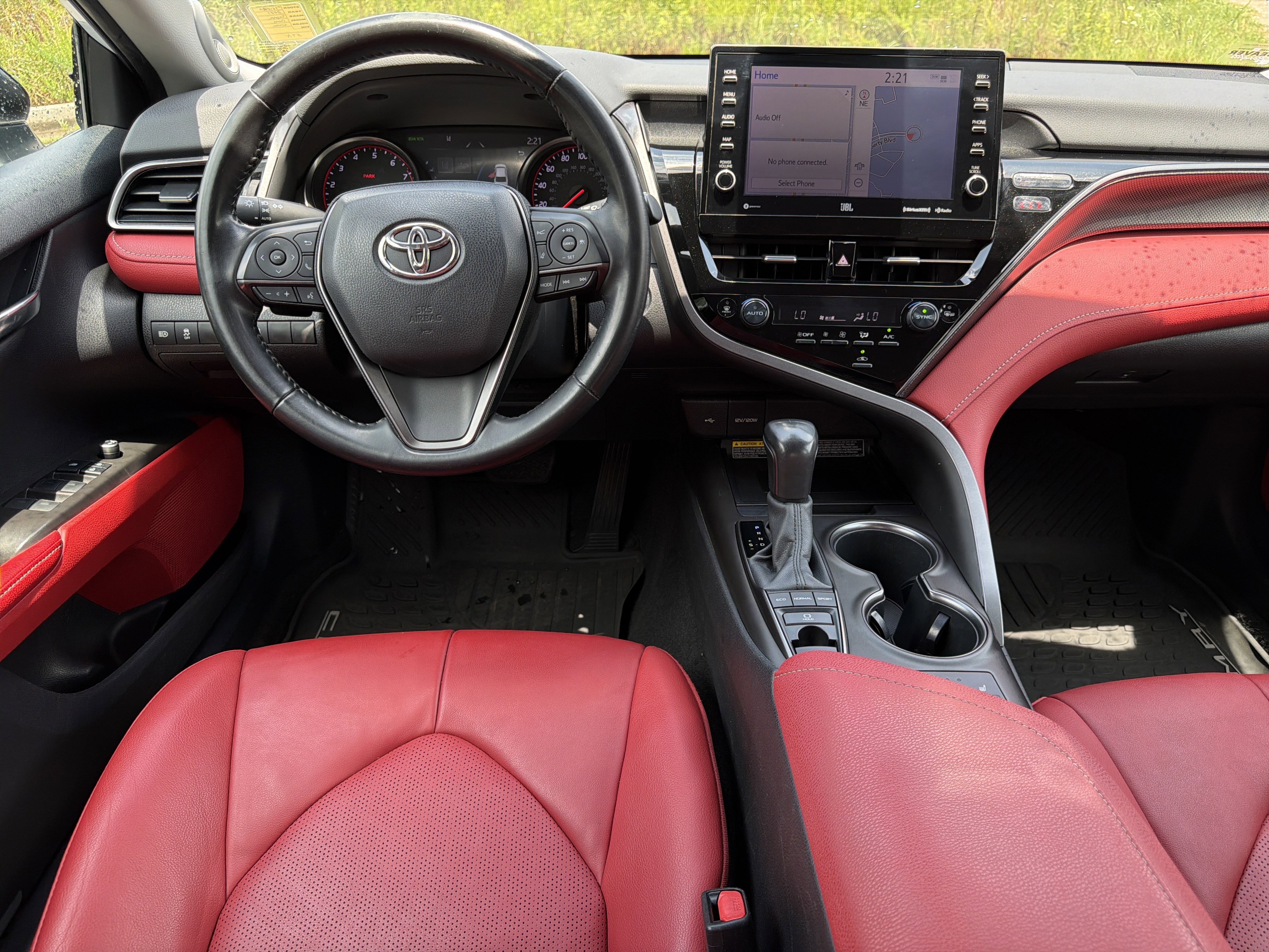 Used 2021 Toyota Camry XSE w/ Navigation Package FWD image 22