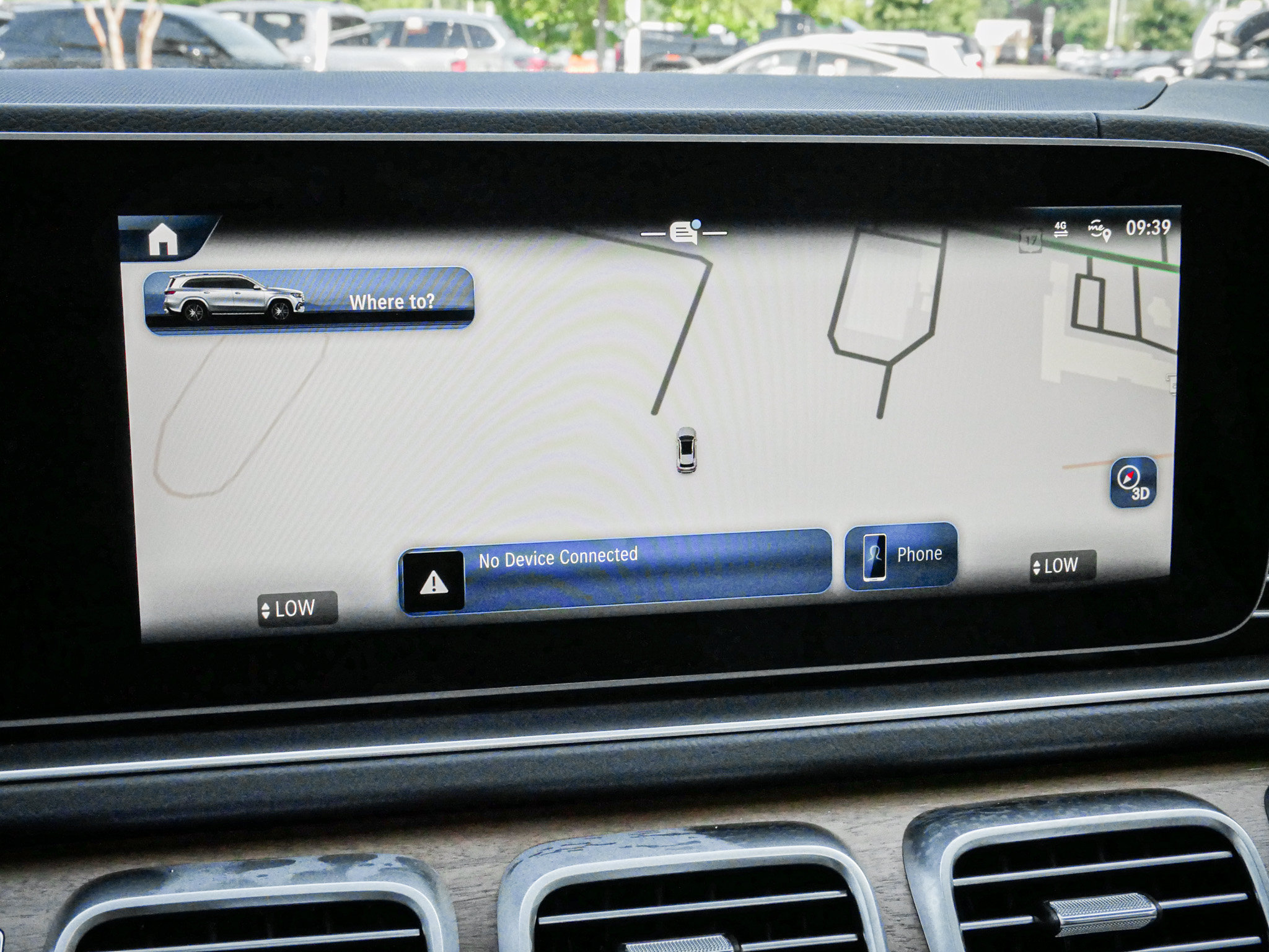 Used 2025 Mercedes-Benz GLS 450 4MATIC image 24