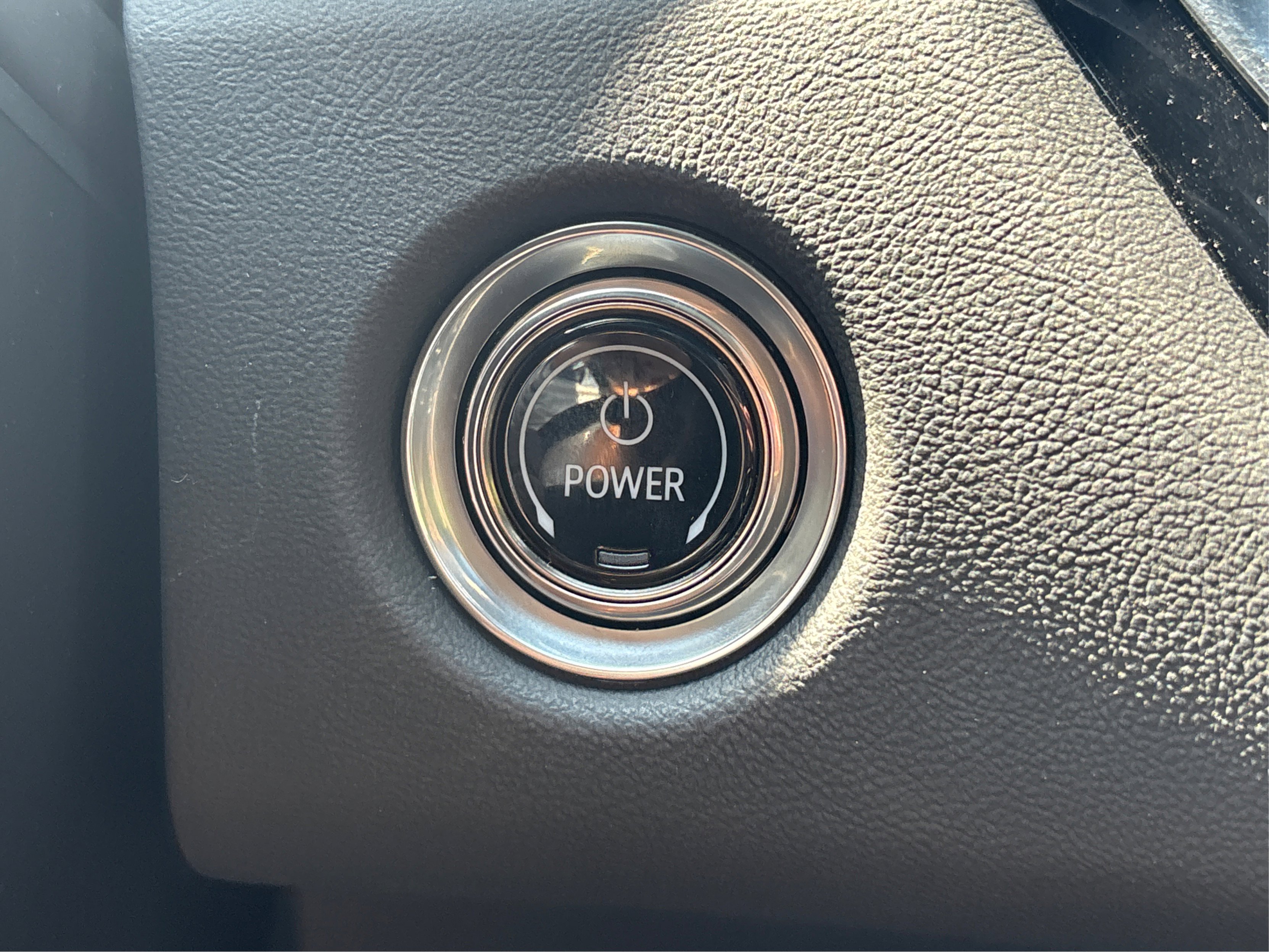 Used 2024 Cadillac Lyriq Luxury image 48