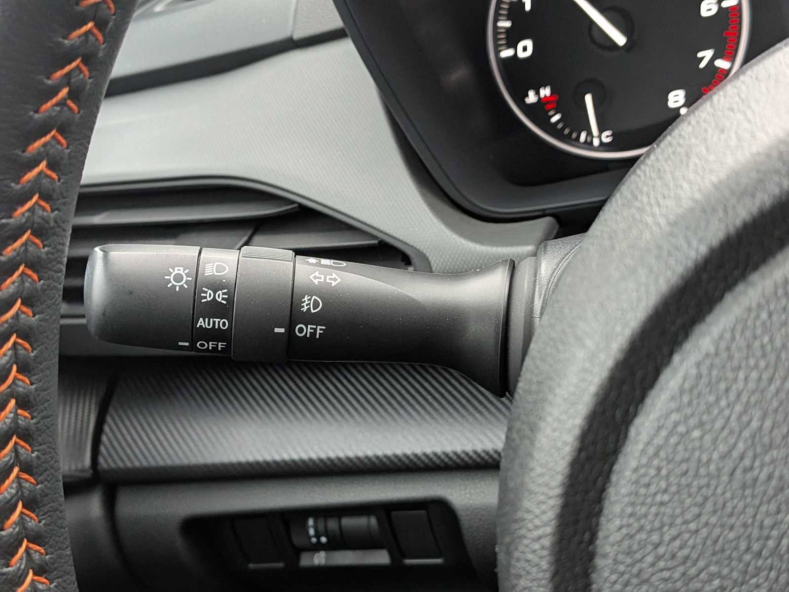 Used 2024 Subaru Crosstrek 2.5i Limited w/ Crosstrek Mirror Package image 28