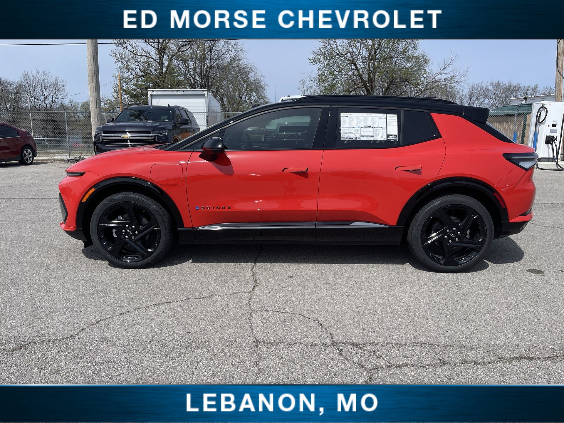 New 2025 Chevrolet Equinox EV RS w/ Convenience Package II FWD image 10
