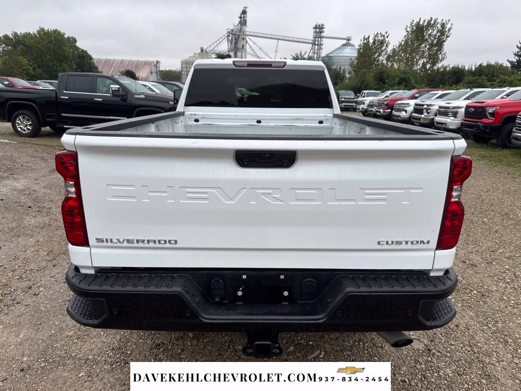Used 2024 Chevrolet Silverado 2500 Custom w/ Custom Value Package AWD/4WD image 4