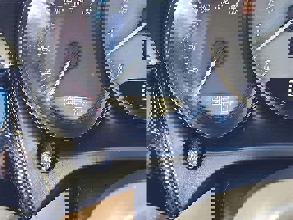 Certified 2024 Porsche Macan S image 16