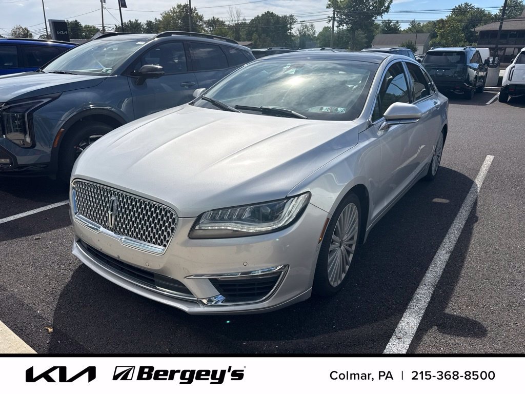 Used 2017 Lincoln MKZ Reserve w/ Technology Package AWD/4WD image 5