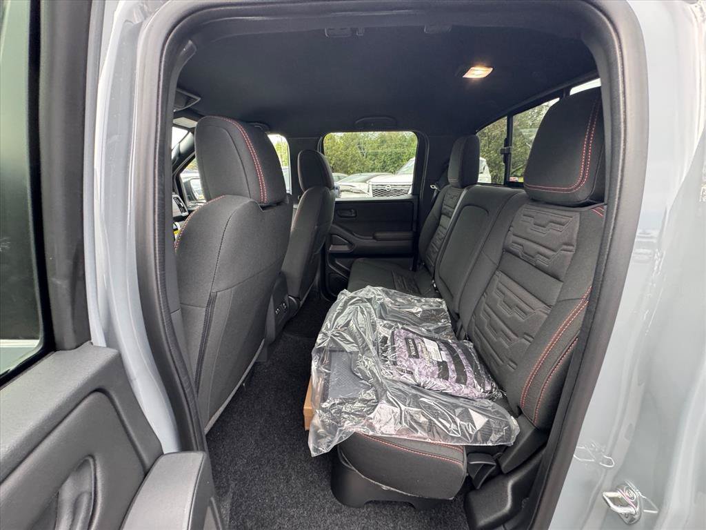 New 2027 Nissan Frontier PRO-4X AWD/4WD image 12