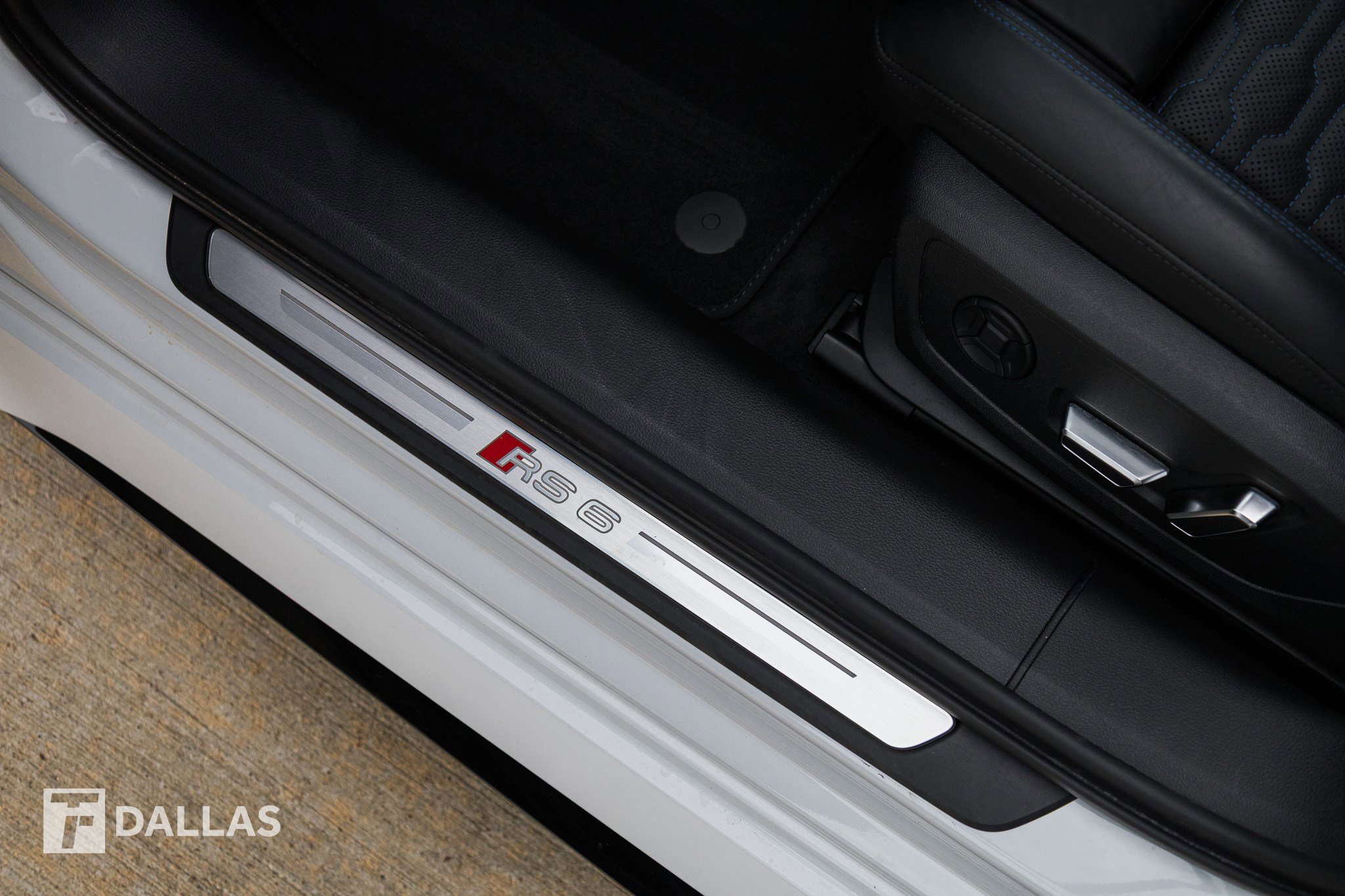 Used 2025 Audi RS 6 performance image 23