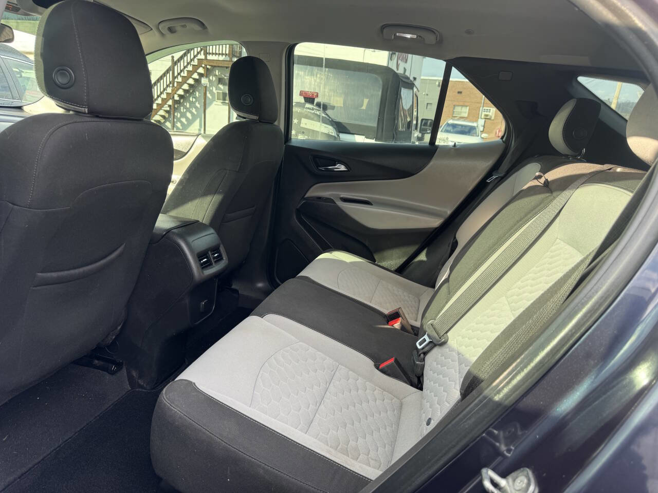 Used 2018 Chevrolet Equinox LS image 10