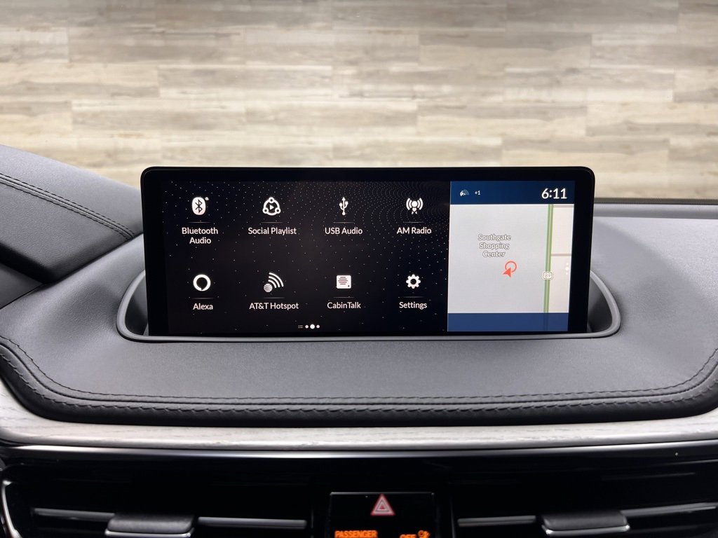 Used 2023 Acura MDX SH-AWD w/ Advance Package image 16