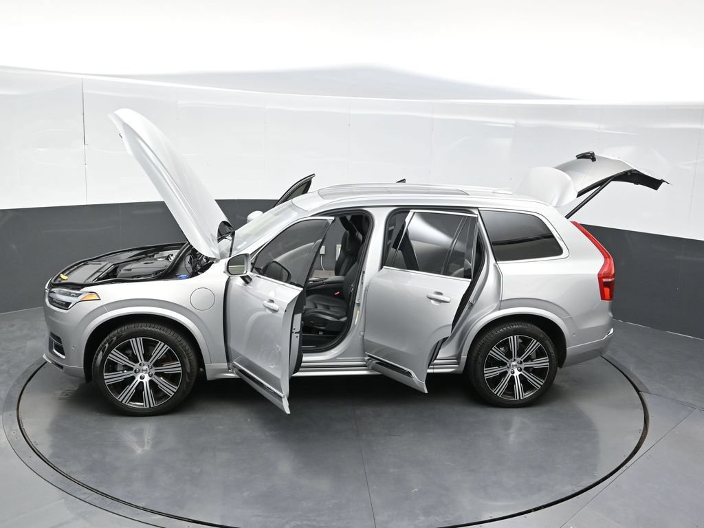 Used 2025 Volvo XC90 T8 Ultra w/ Protection Package Premier AWD/4WD image 41