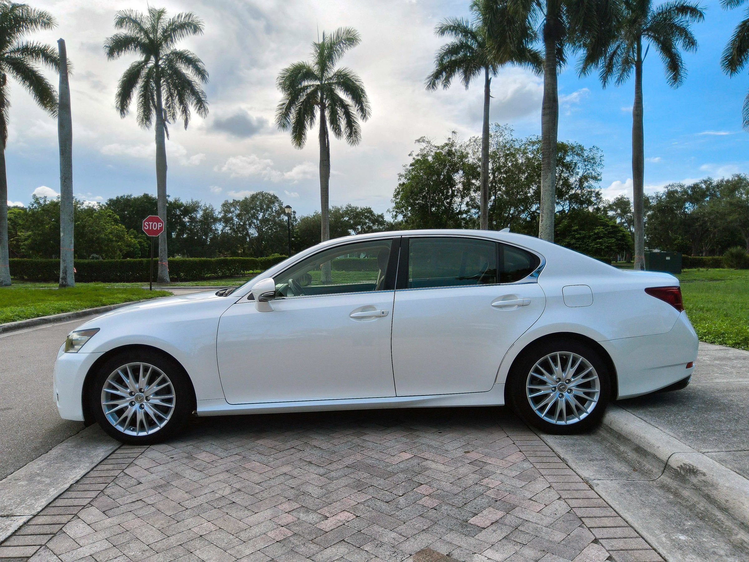 Used 2013 Lexus GS 350 w/ Luxury Pkg RWD image 19