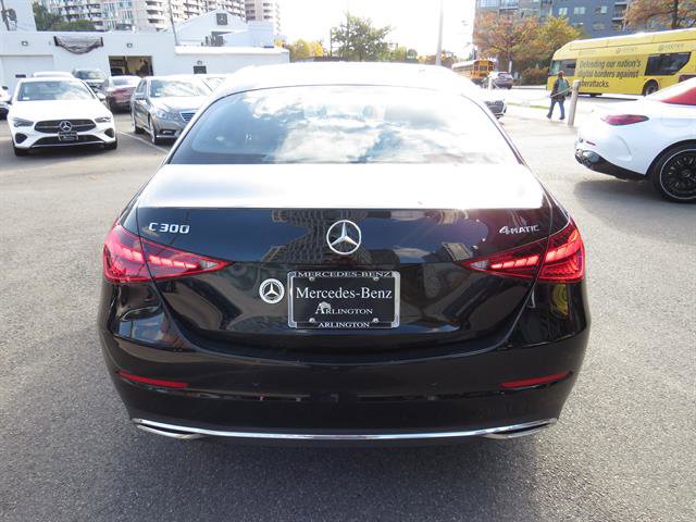 Used 2025 Mercedes-Benz C 300 4MATIC Sedan image 3