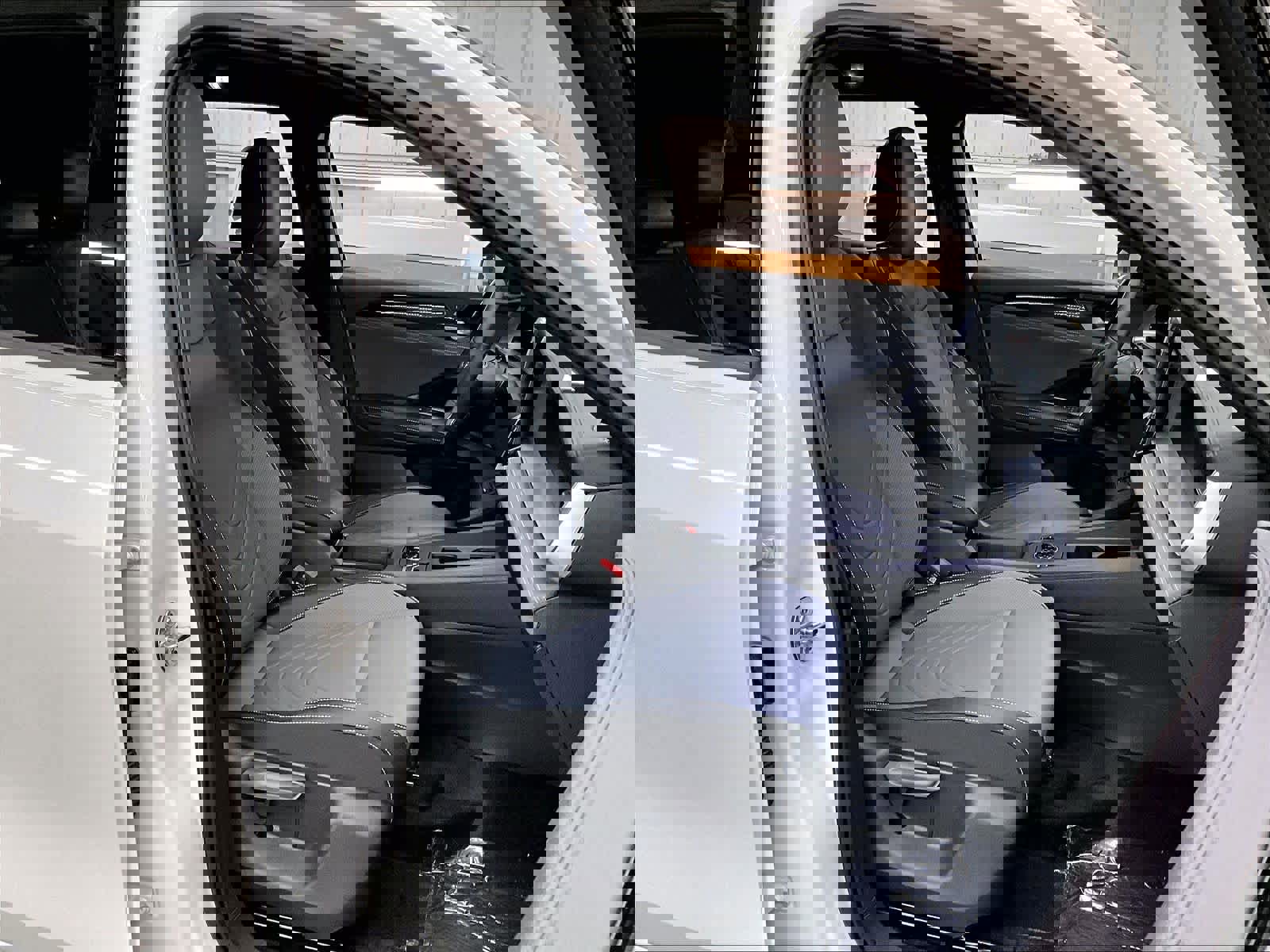 New 2026 Volkswagen Tiguan SE R-Line image 31