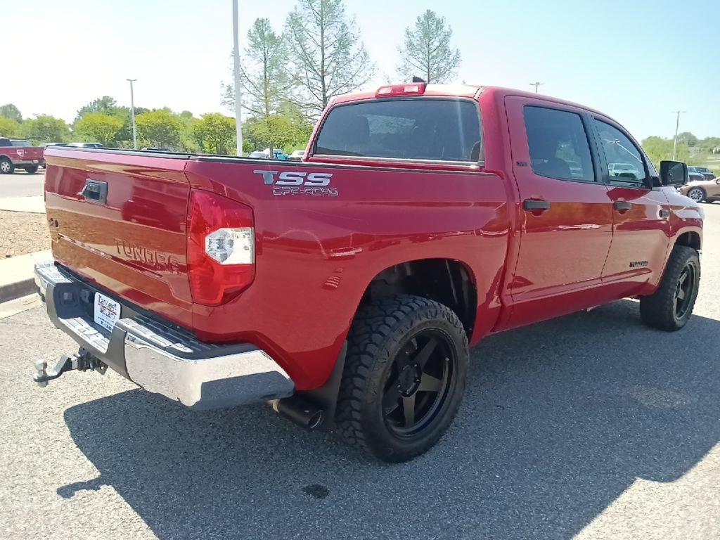 Used 2020 Toyota Tundra SR5 w/ SR5 Leather Package AWD/4WD image 3