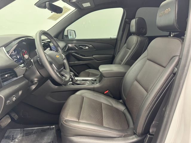 Used 2023 Chevrolet Traverse High Country w/ LPO, Floor Liner Package FWD image 17