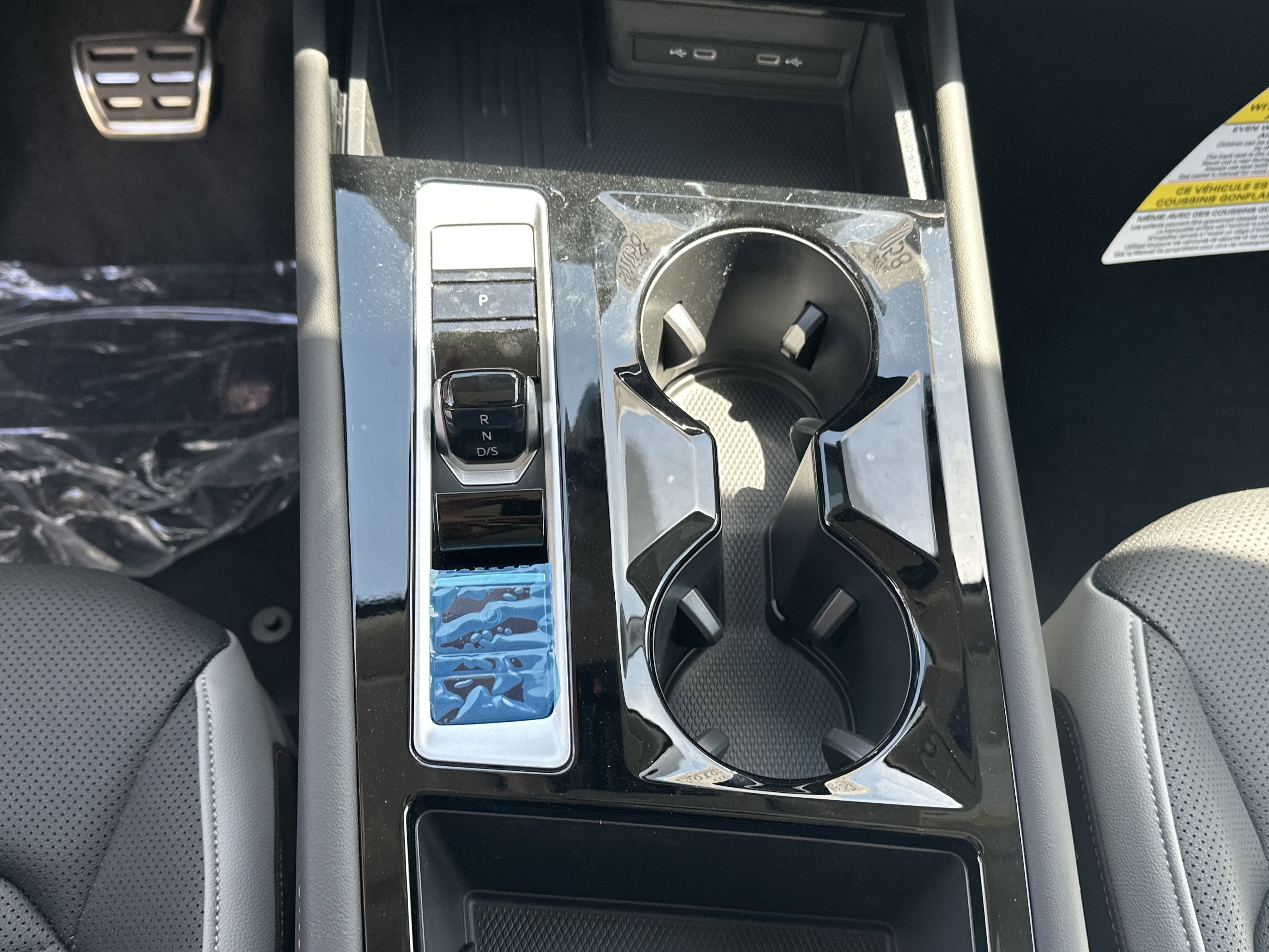 New 2026 Volkswagen Atlas SEL Premium R-Line image 18