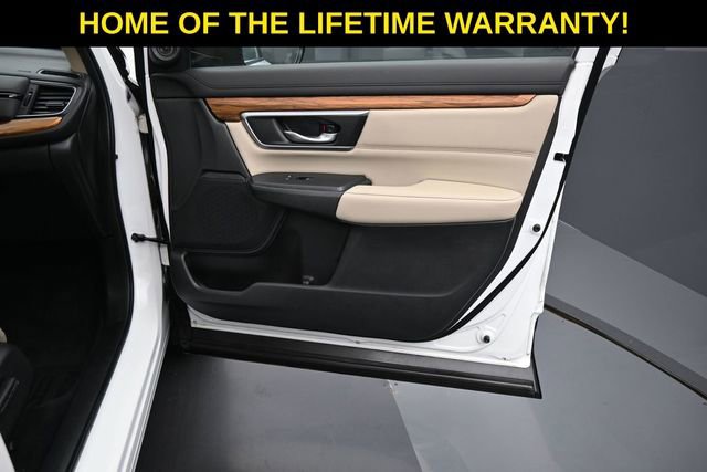 Used 2019 Honda CR-V Touring image 42