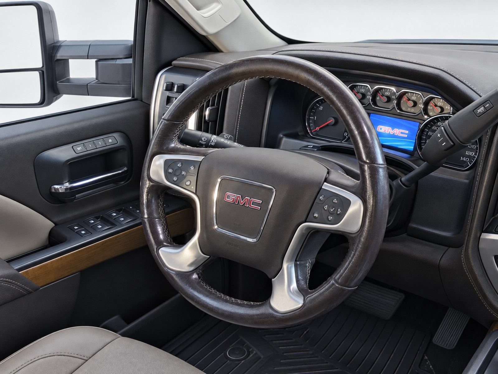 Used 2019 GMC Sierra 3500 SLT w/ Duramax Plus Package AWD/4WD image 17