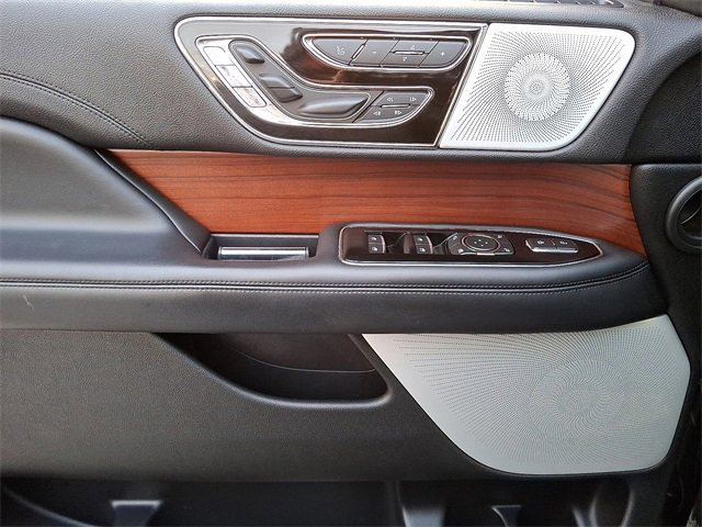 Certified 2021 Lincoln Navigator Reserve image 13