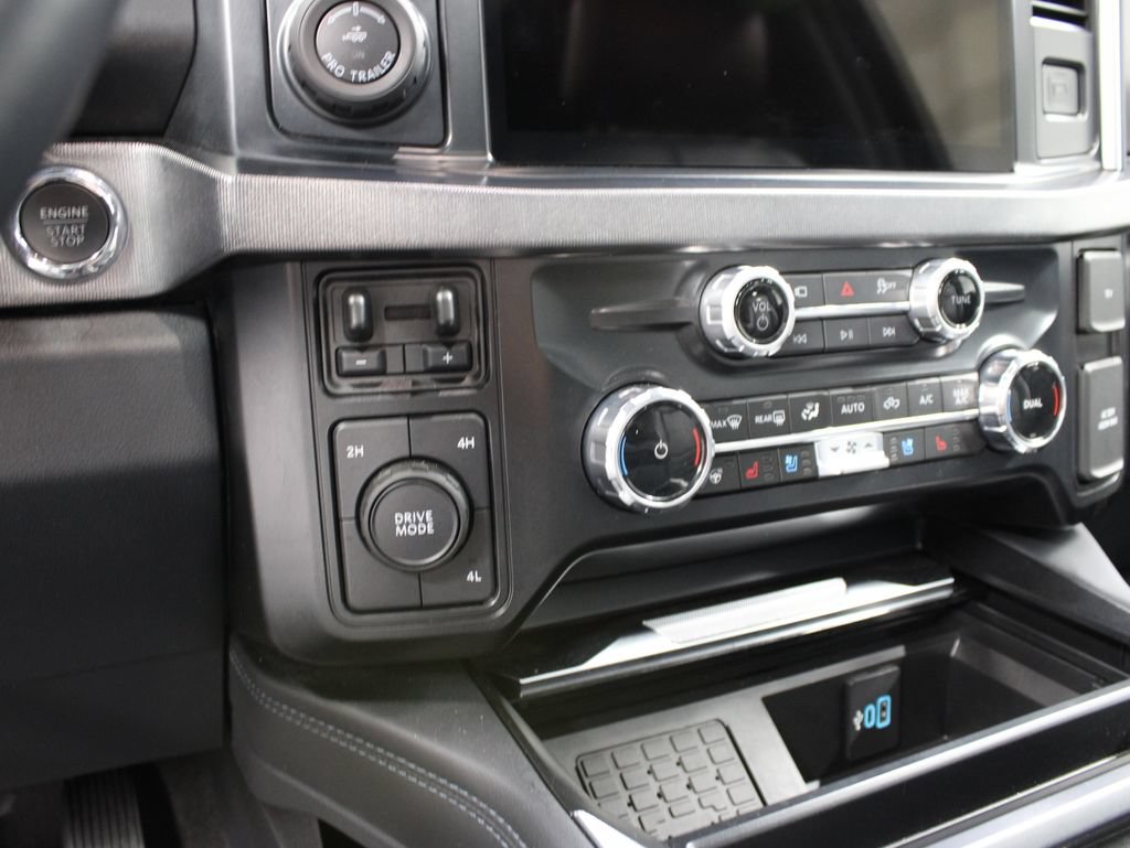 Used 2025 Ford F450 Platinum AWD/4WD image 69