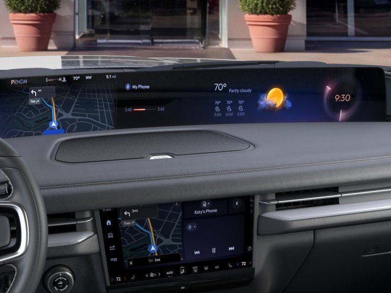 New 2026 Lincoln Navigator Reserve AWD/4WD image 14
