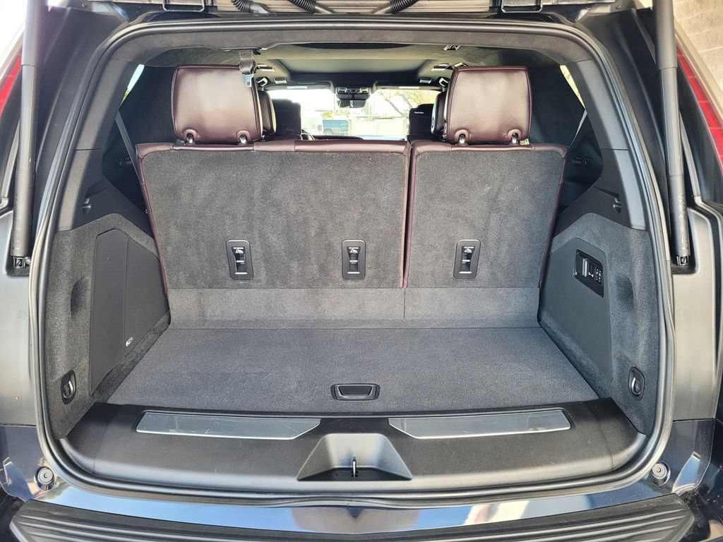 Used 2022 Cadillac Escalade Sport Platinum AWD/4WD image 6