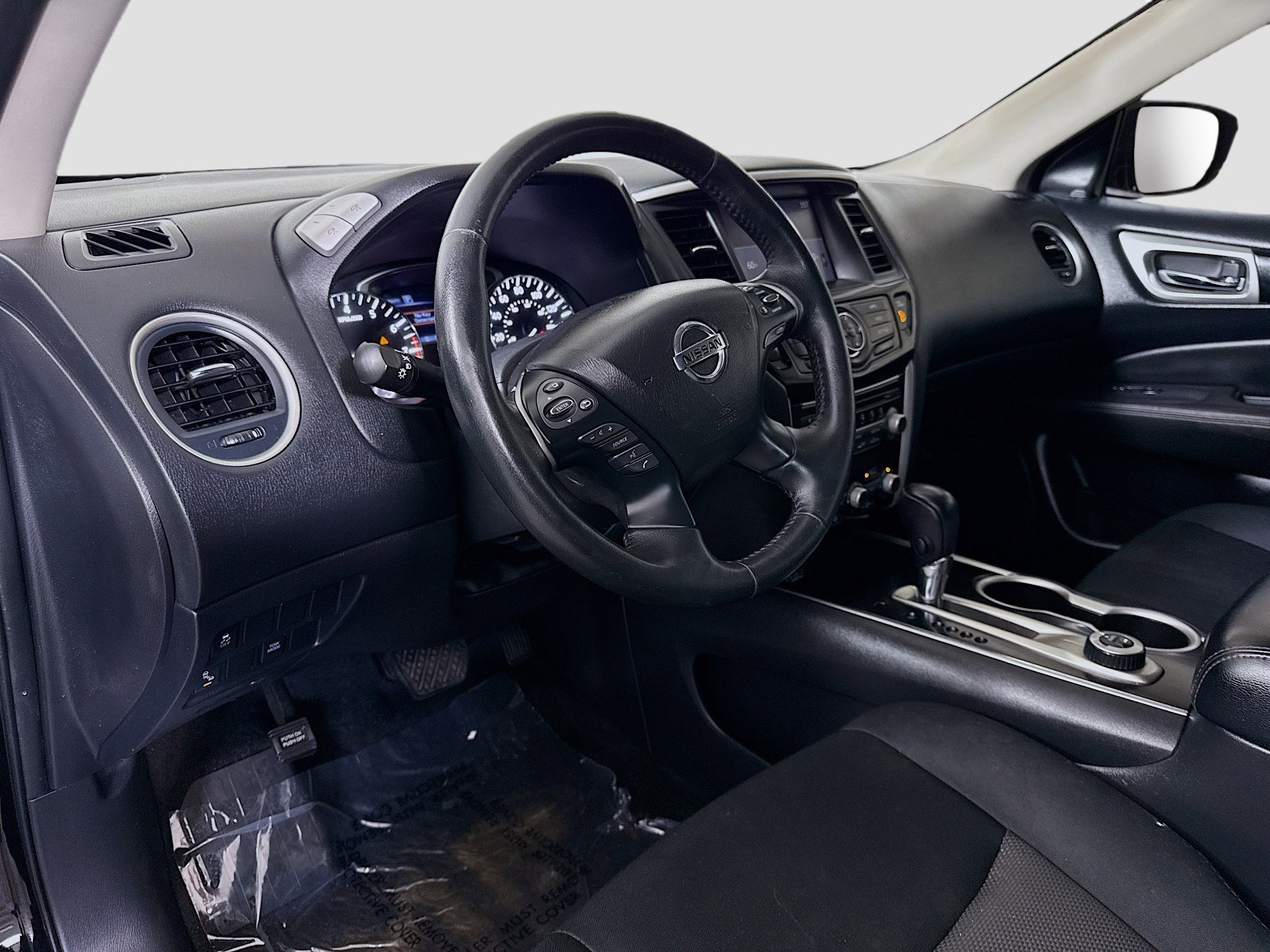 Used 2019 Nissan Pathfinder SV AWD/4WD image 23