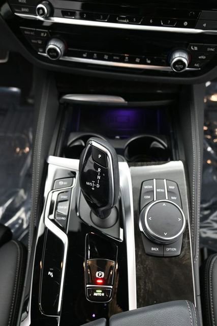 Used 2023 BMW 530i xDrive w/ M Sport Package image 16