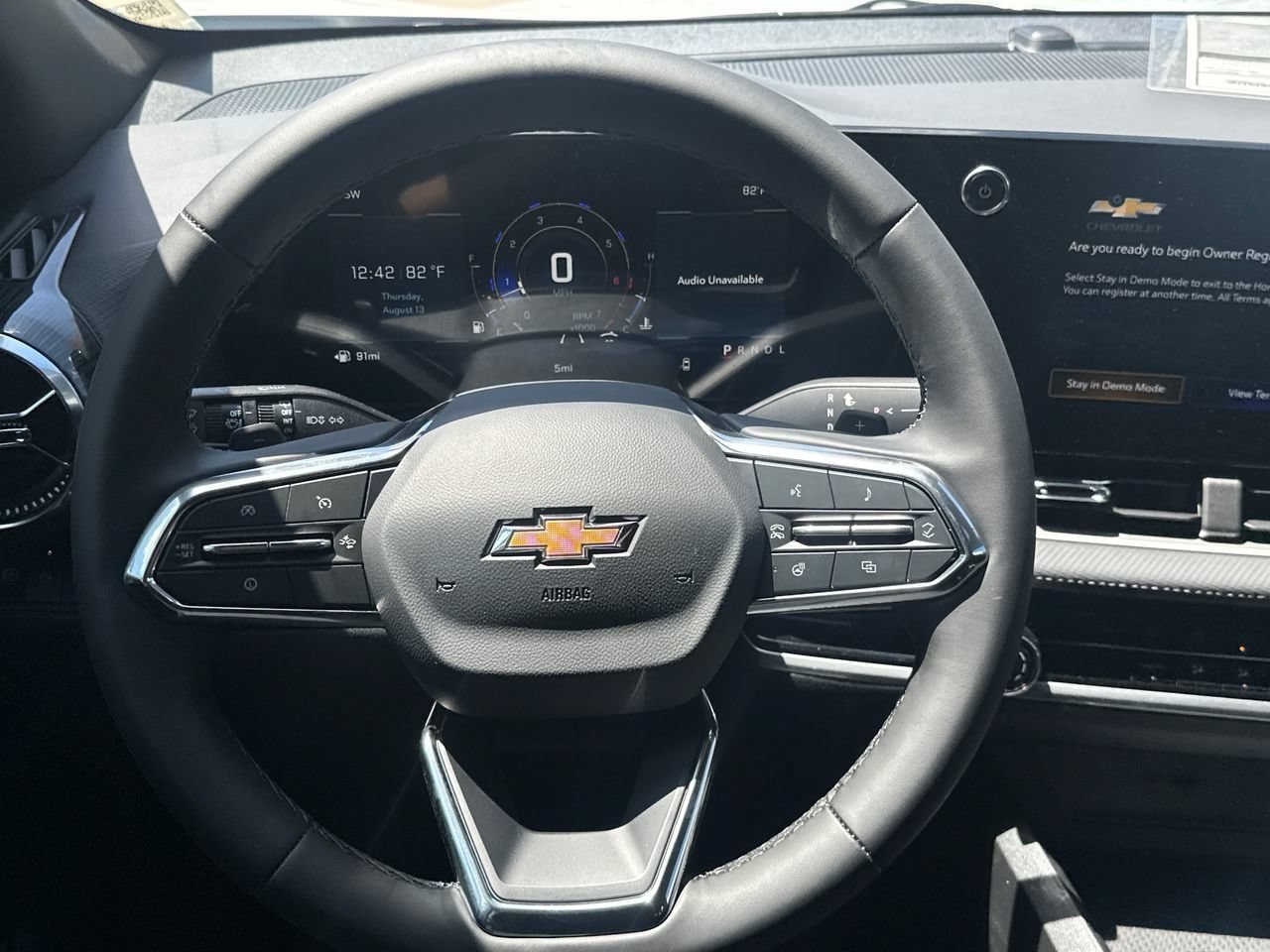 New 2027 Chevrolet Equinox LT FWD image 14