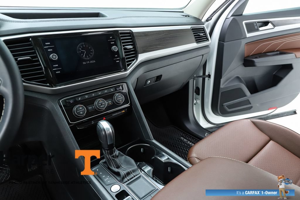 Used 2023 Volkswagen Atlas SE w/ Panoramic Sunroof Package FWD image 23