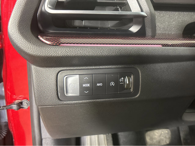 Used 2024 Chevrolet Traverse RS w/ LPO, Floor Liner Package image 40