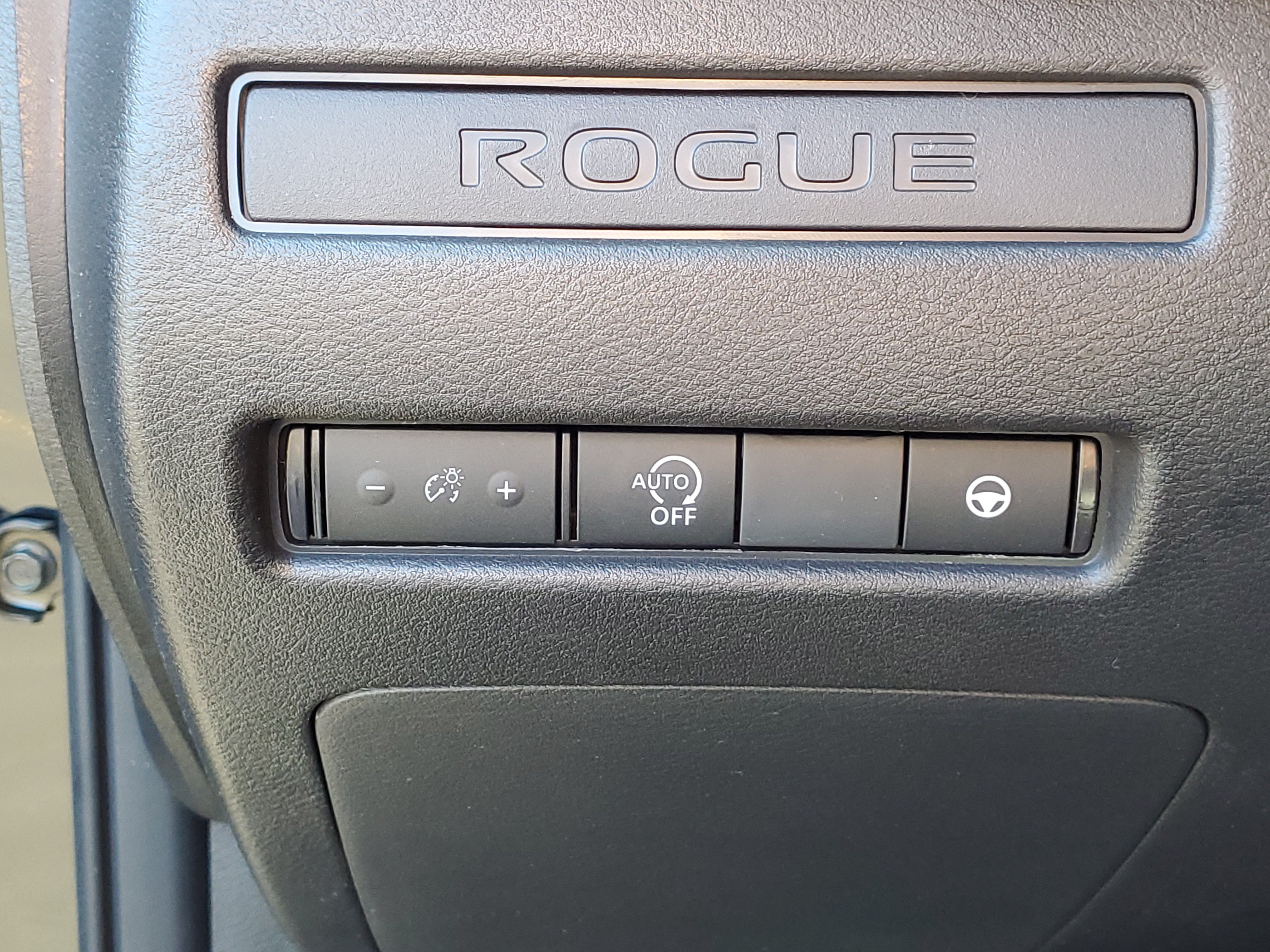 New 2027 Nissan Rogue SV w/ Cold Weather Package AWD/4WD image 8