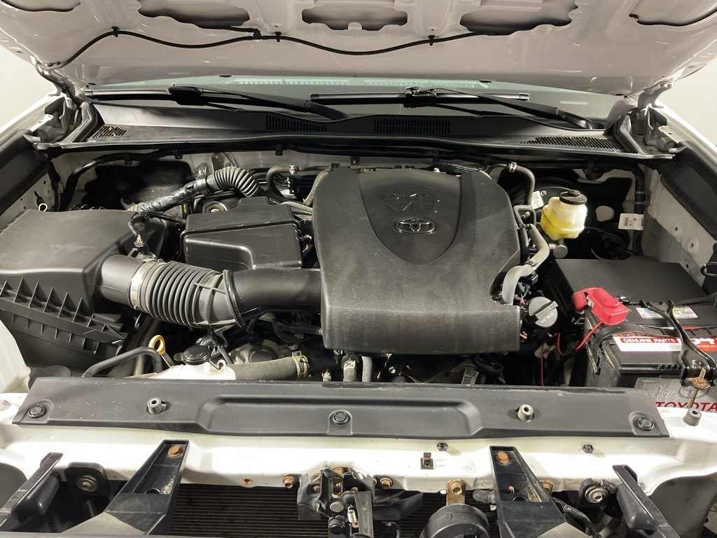 Used 2020 Toyota Tacoma TRD Sport image 8