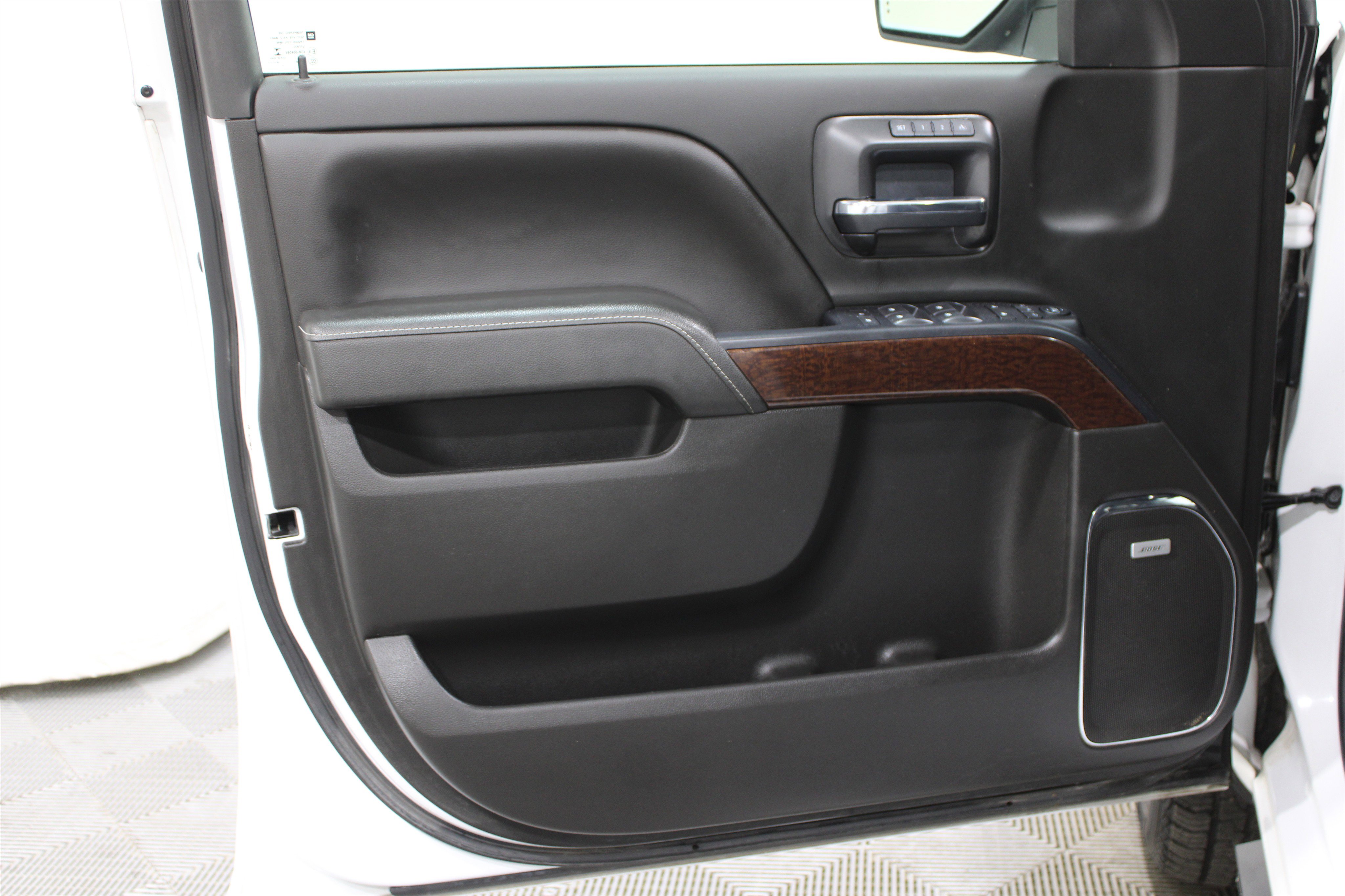 Used 2018 GMC Sierra 1500 SLT w/ SLT Premium Package image 6