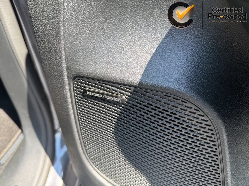 Certified 2023 Chrysler Pacifica Limited w/ Uconnect Theater Family Group AWD/4WD image 51