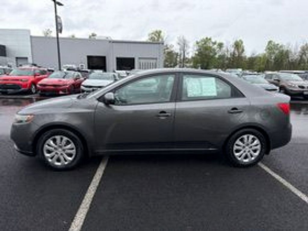Used 2013 Kia Forte EX w/ Fuel Economy Pkg FWD image 6