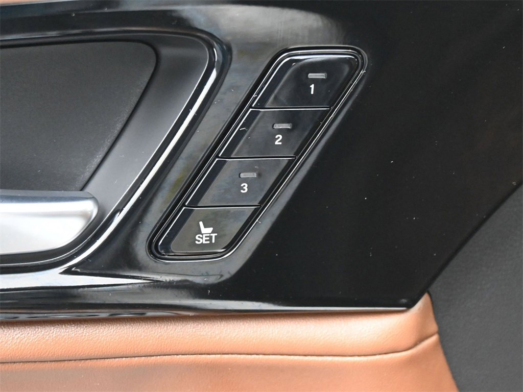 Used 2024 Acura MDX SH-AWD w/ Technology Package image 6