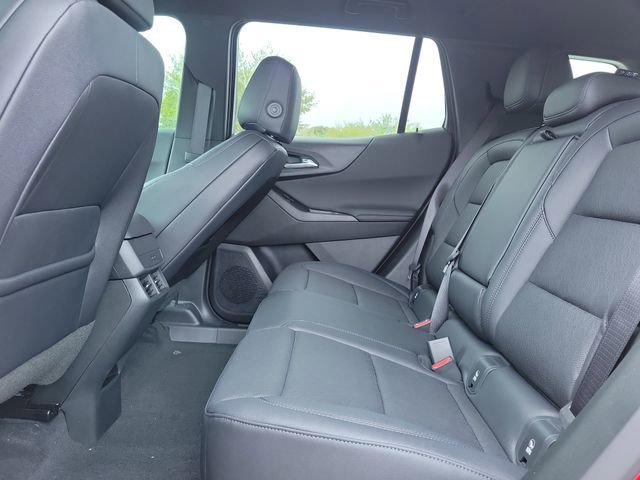 New 2026 Chevrolet Equinox LT w/ Convenience Package II image 6