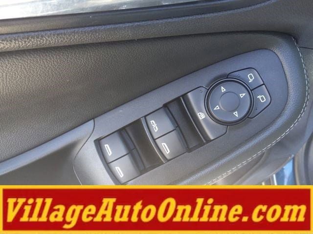 Used 2020 Buick Encore GX Select w/ Advanced Technology Package AWD/4WD image 11