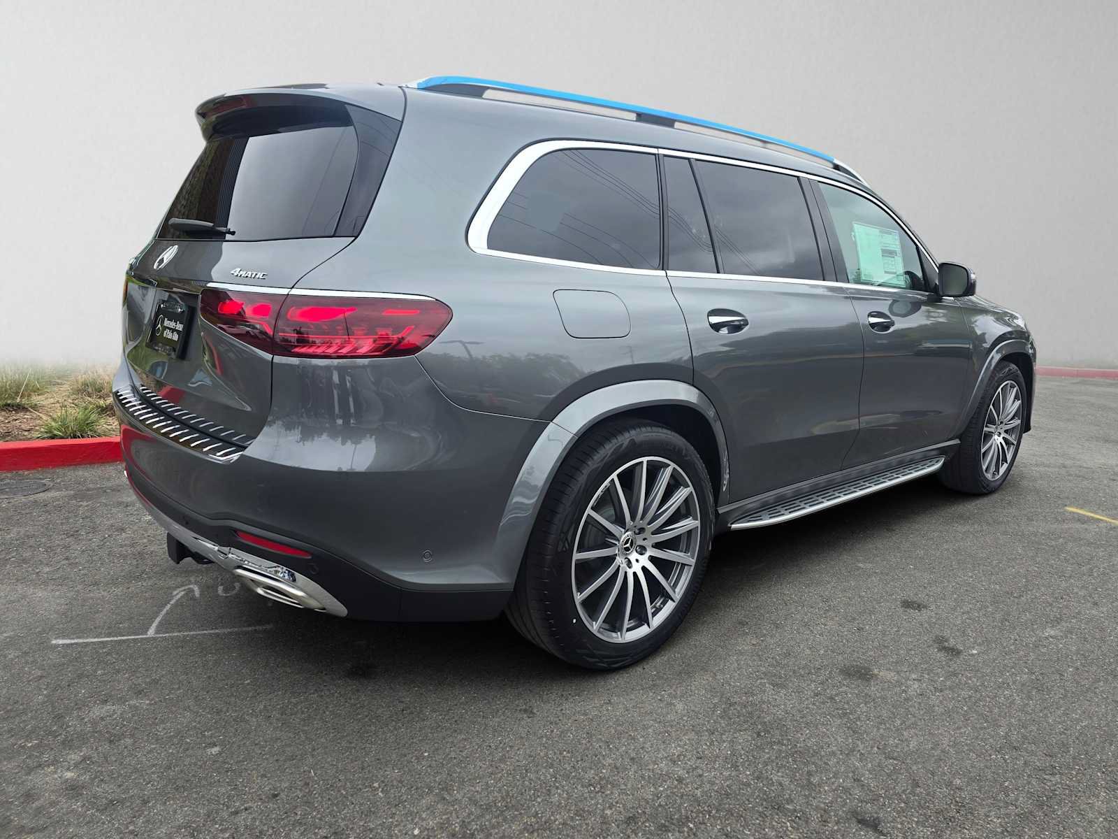 New 2026 Mercedes-Benz GLS 580 4MATIC image 3