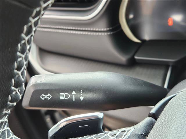 Used 2025 Jeep Grand Cherokee Laredo X RWD image 20