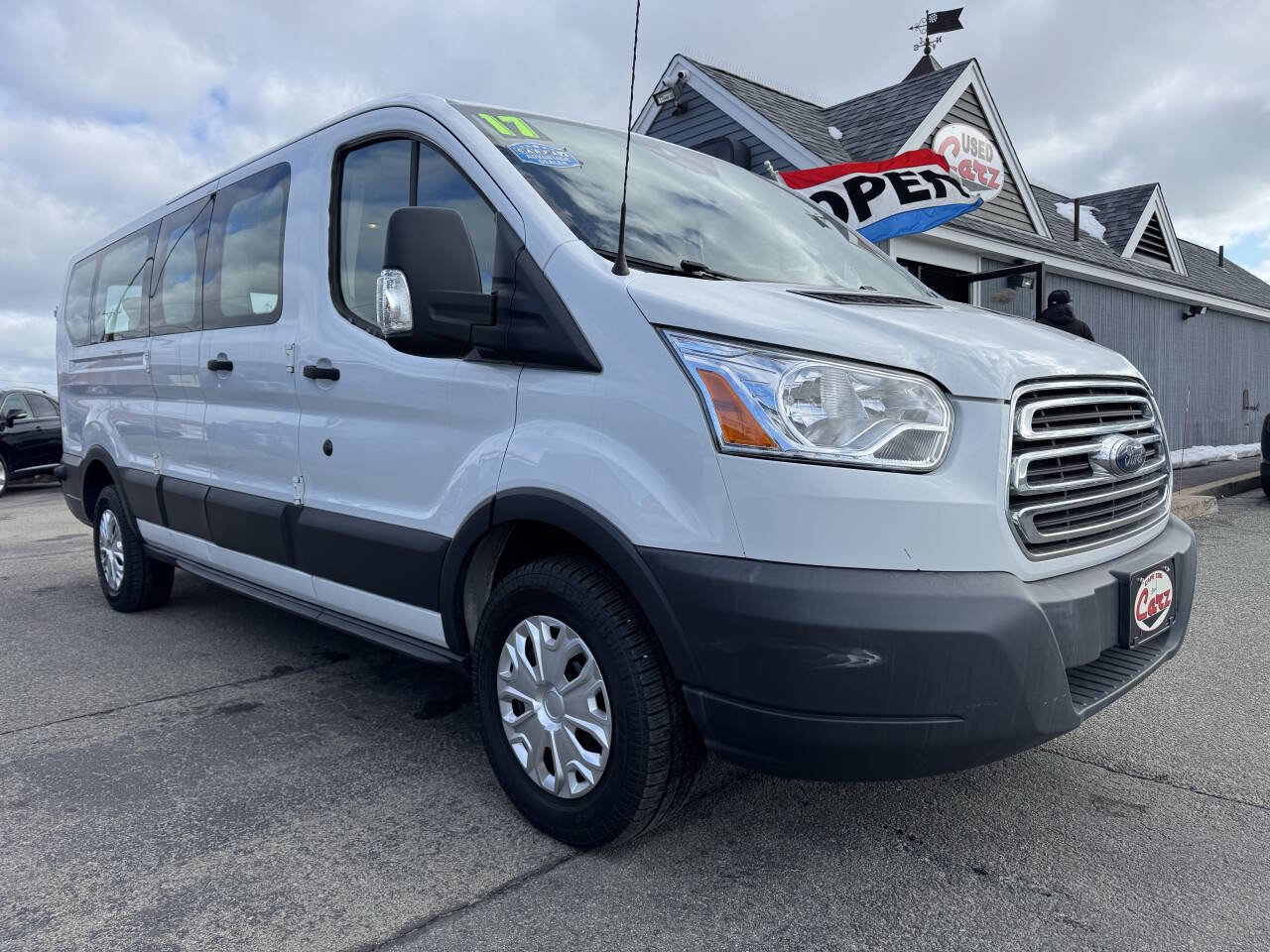 Used 2017 Ford Transit 350 XLT