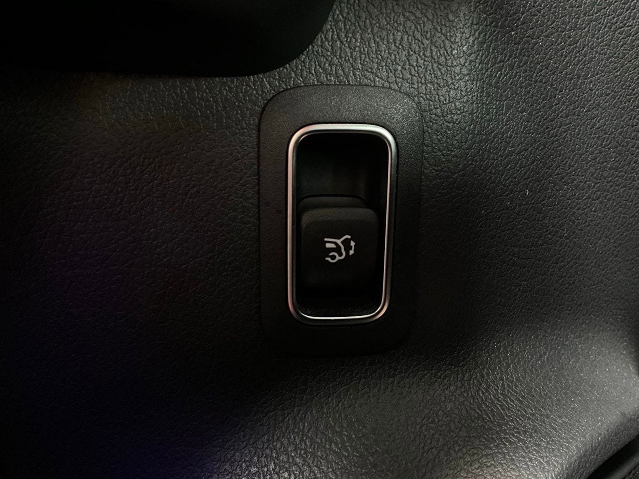 Used 2025 Mercedes-Benz GLA 250 image 22