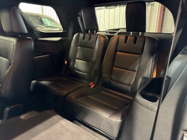 Used 2019 Ford Explorer Limited w/ Ford Safe & Smart Package AWD/4WD image 23