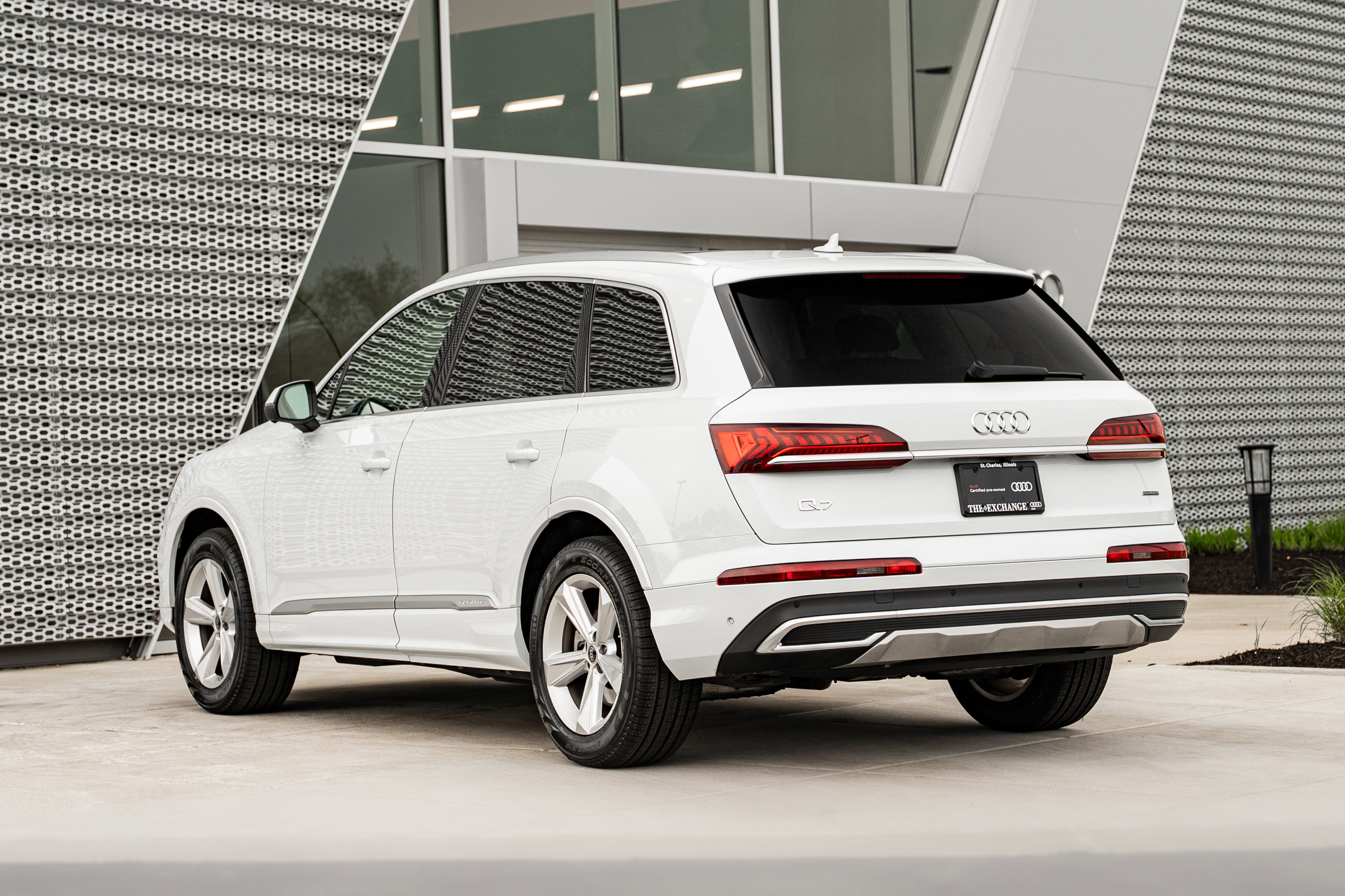 Certified 2022 Audi Q7 2.0T Premium AWD/4WD image 5